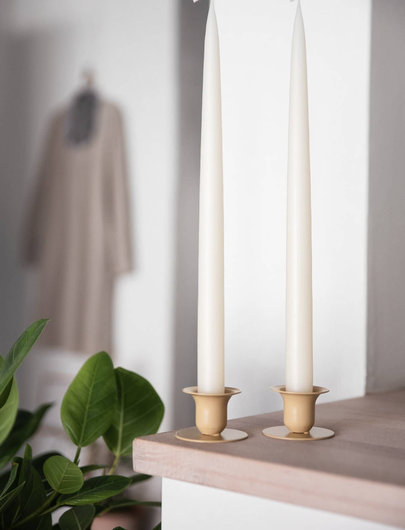 Off White Danish Taper Candle | 12 Pack: 10" Taper