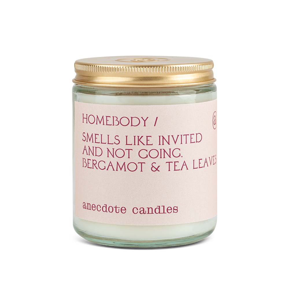 Homebody Candle (Bergamot & Tea Leaves) Candle: 7.8 oz glass jar