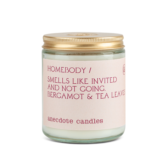 Homebody Candle (Bergamot & Tea Leaves) Candle: 7.8 oz glass jar