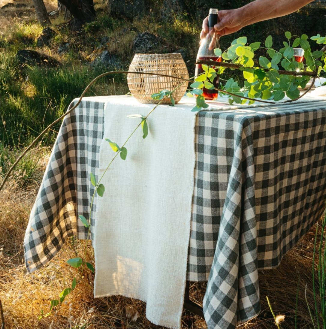 Gingham Table Cloth