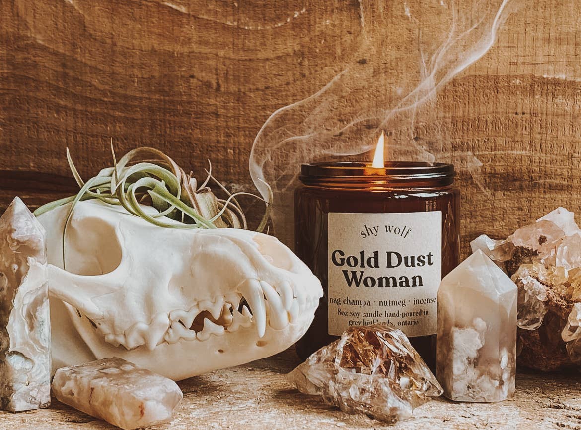 Gold Dust Woman Soy Candle - Incense, Nag Champa, Nutmeg