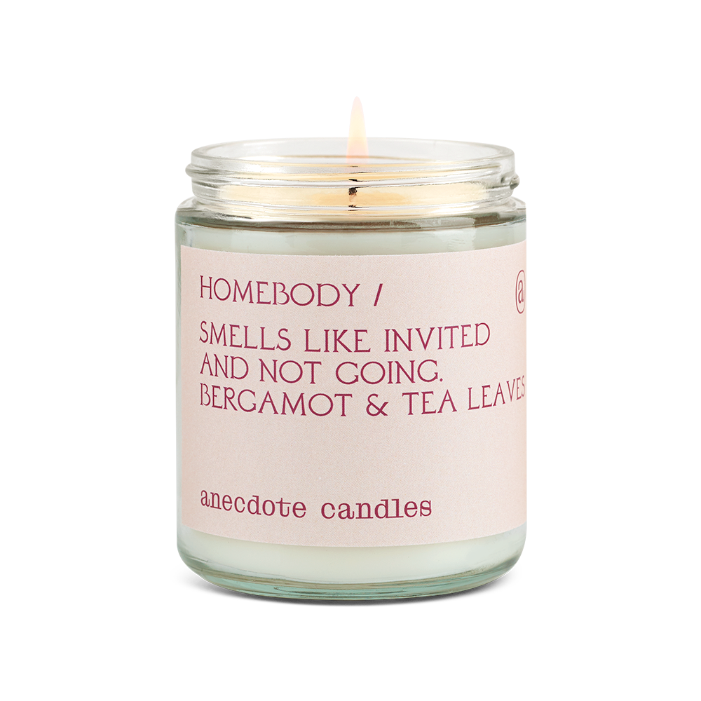 Homebody Candle (Bergamot & Tea Leaves) Candle: 7.8 oz glass jar