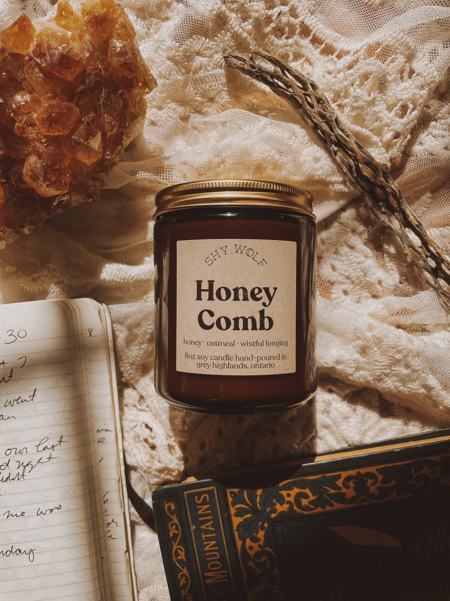 Daisy Jones and the Six Honeycomb Candle - Honey Soy Candle: 8oz