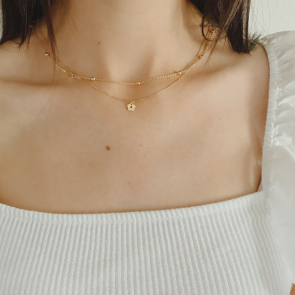 Daisy Necklace